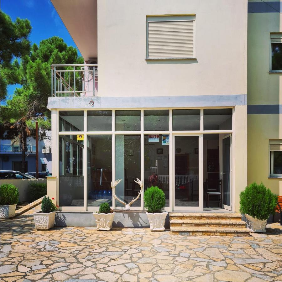 Hotel Gonaj Velipojë Exterior foto